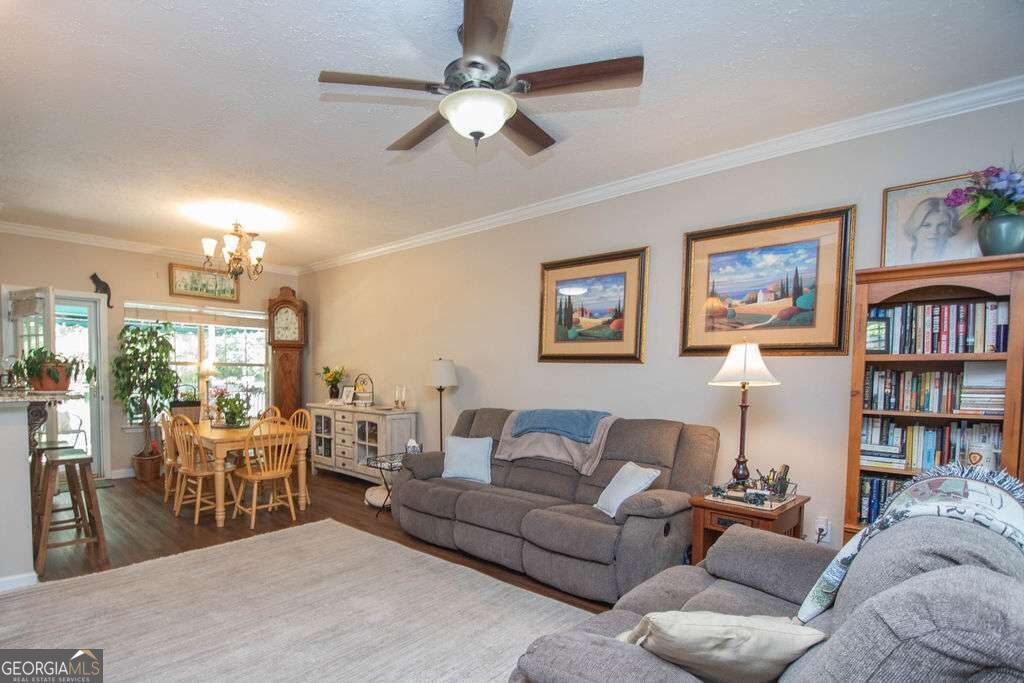 510 Las Brasis Court Property Photo 6
