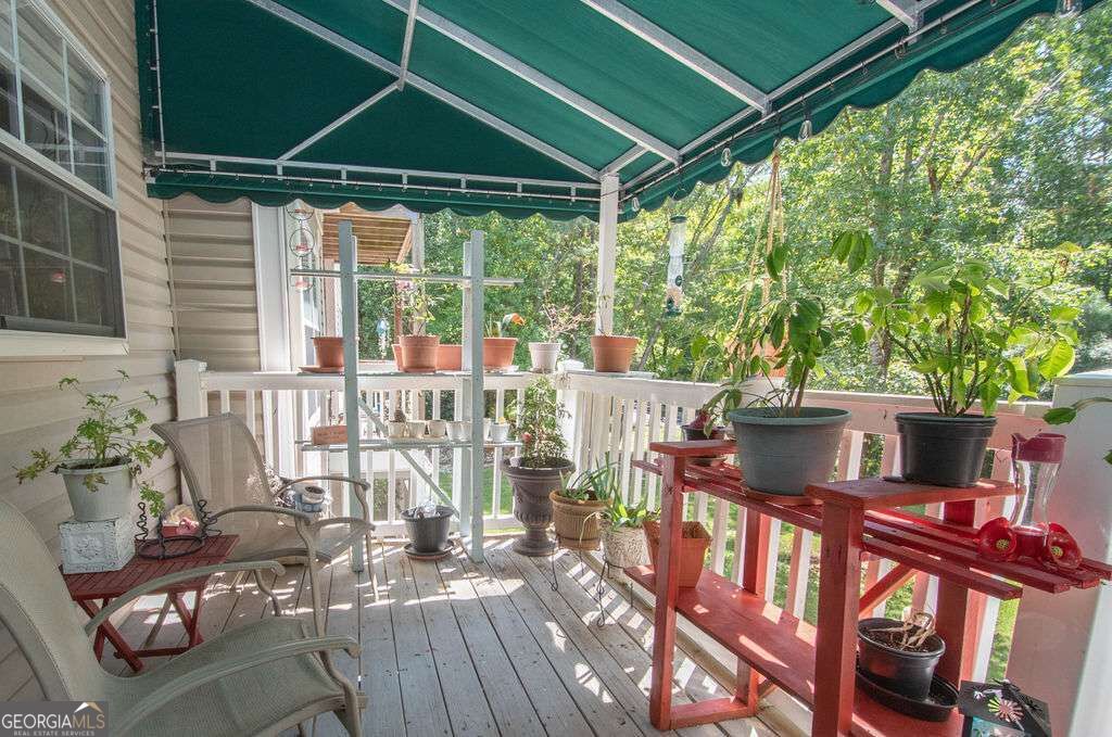 510 Las Brasis Court Property Photo 16