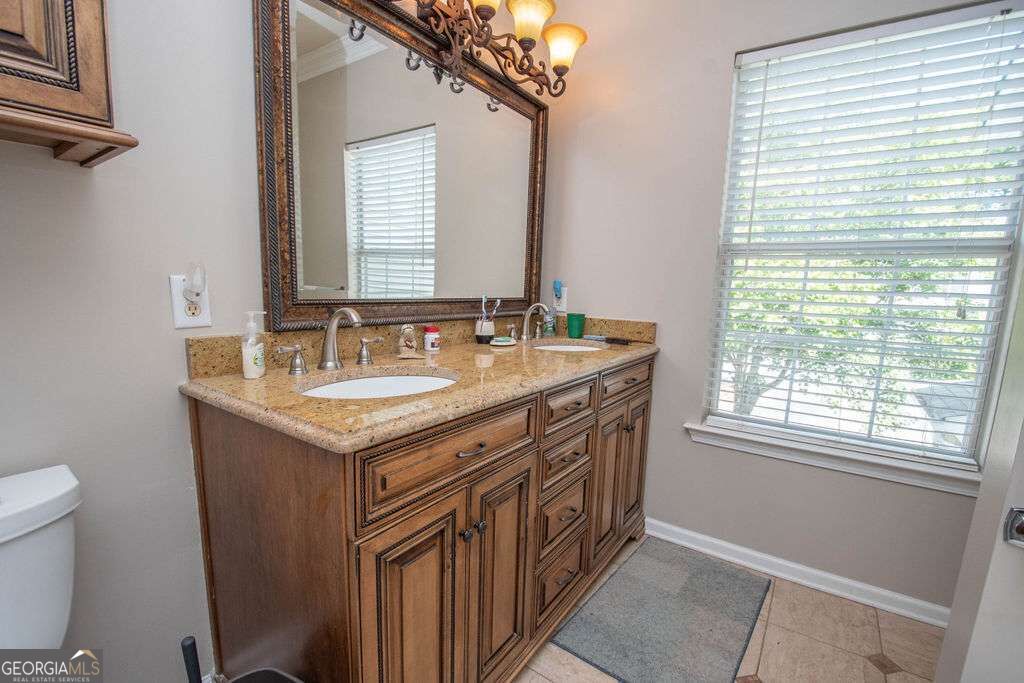 510 Las Brasis Court Property Photo 27