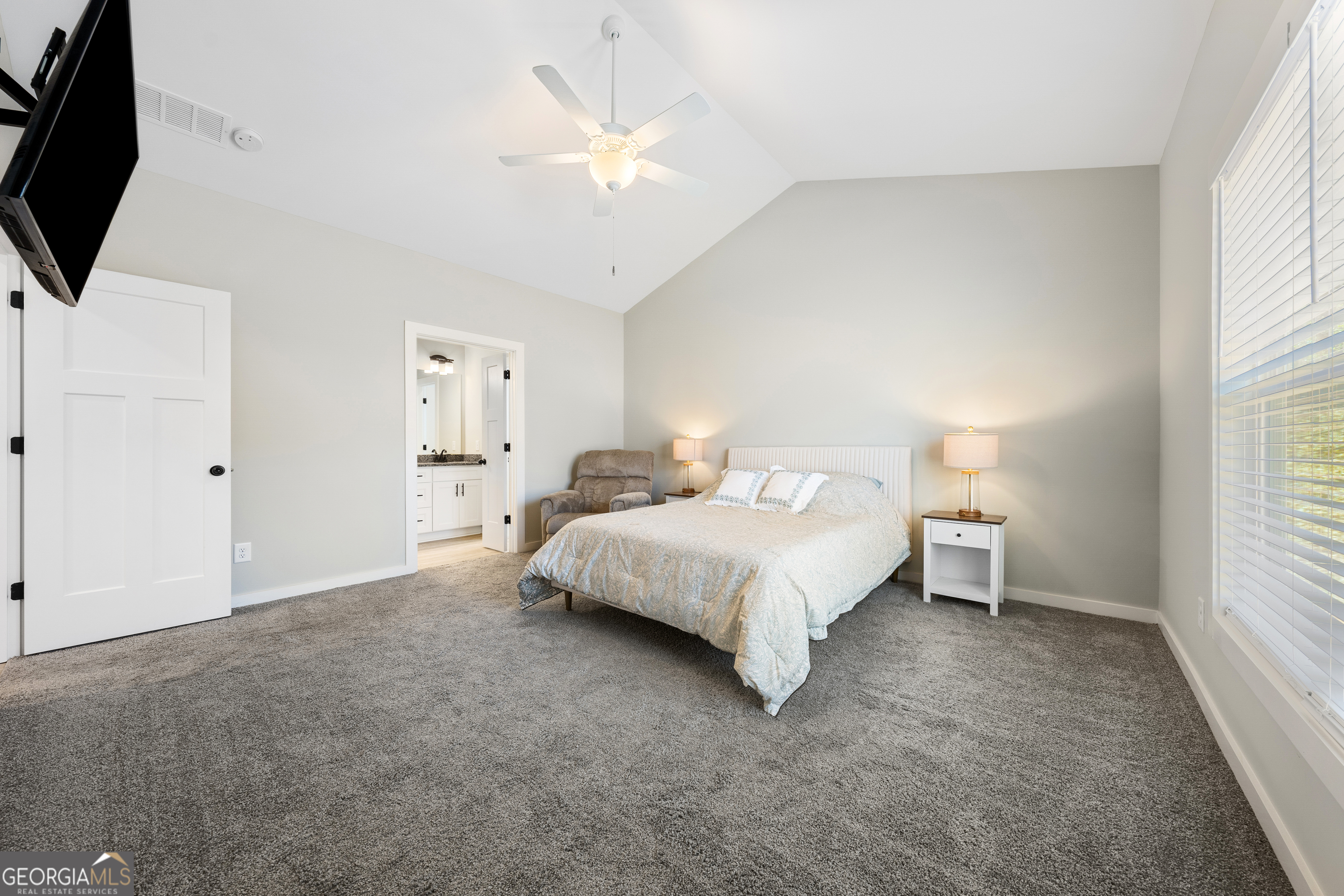 142 Fairview Station Property Photo 24