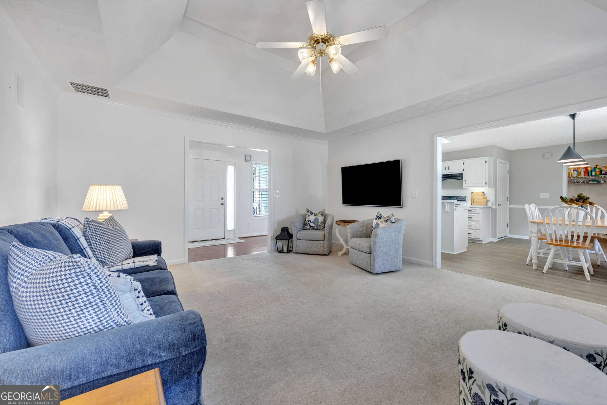 158 Cole Circle Property Photo 10