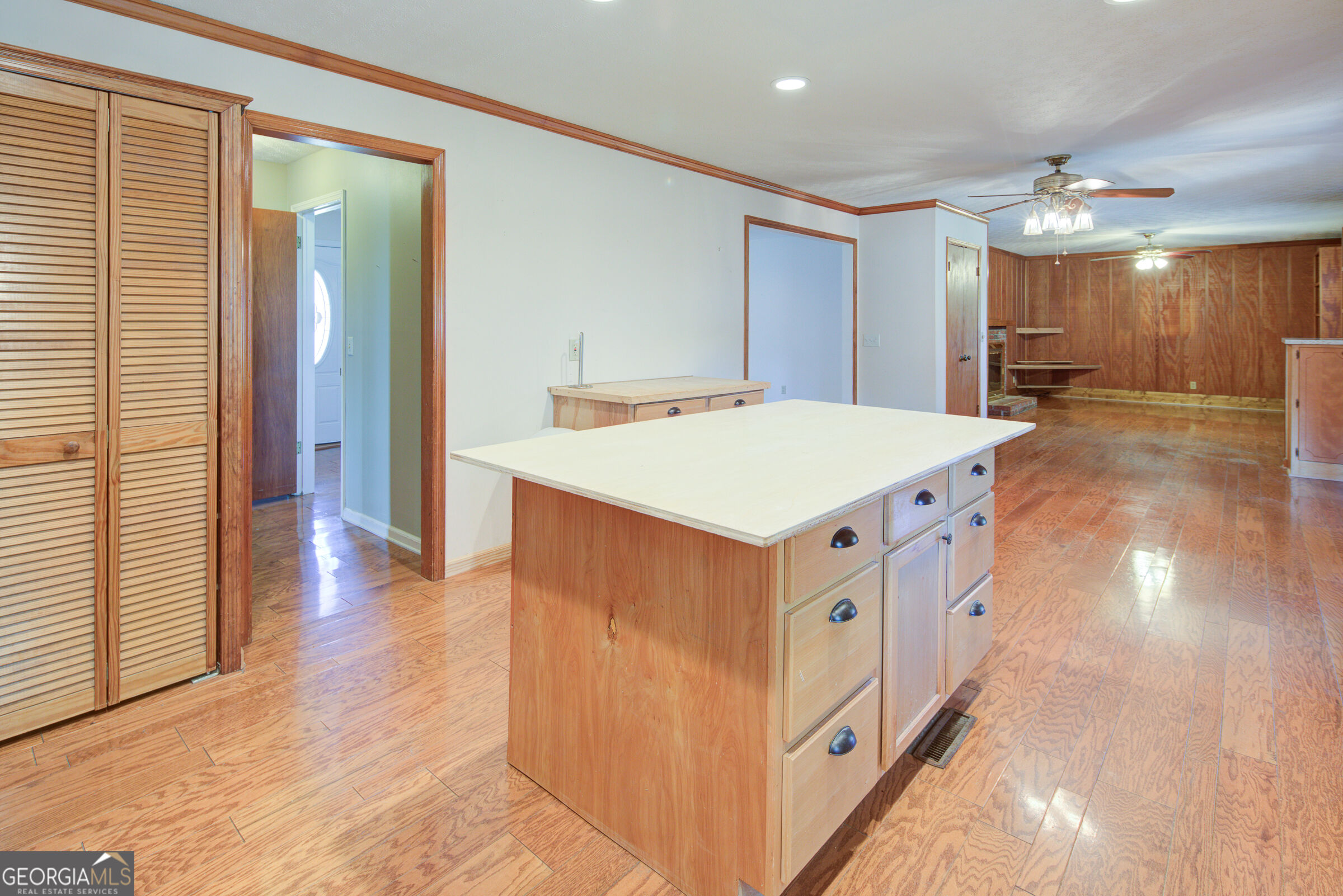 120 Windy Hill Drive Property Photo 4