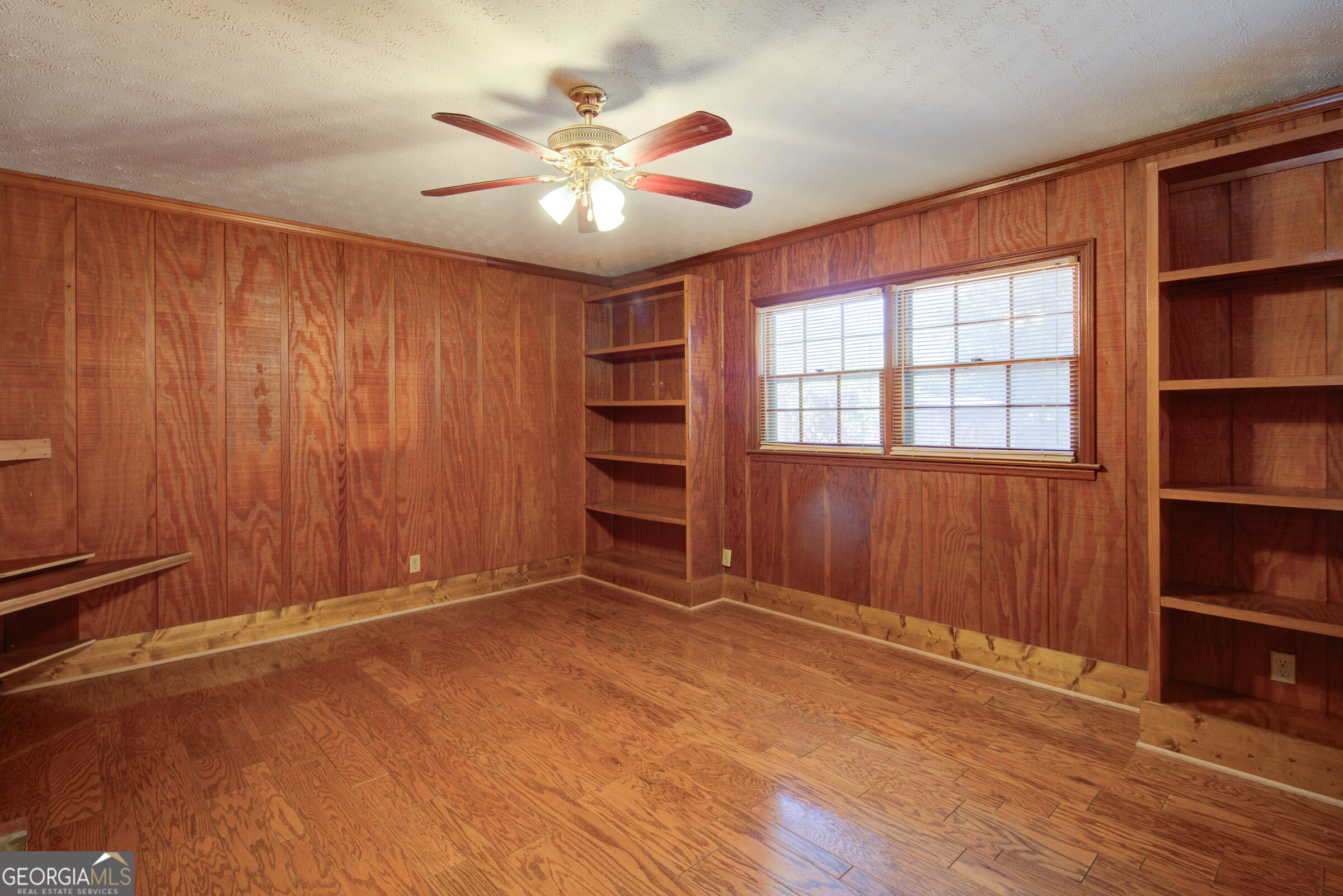 120 Windy Hill Drive Property Photo 13