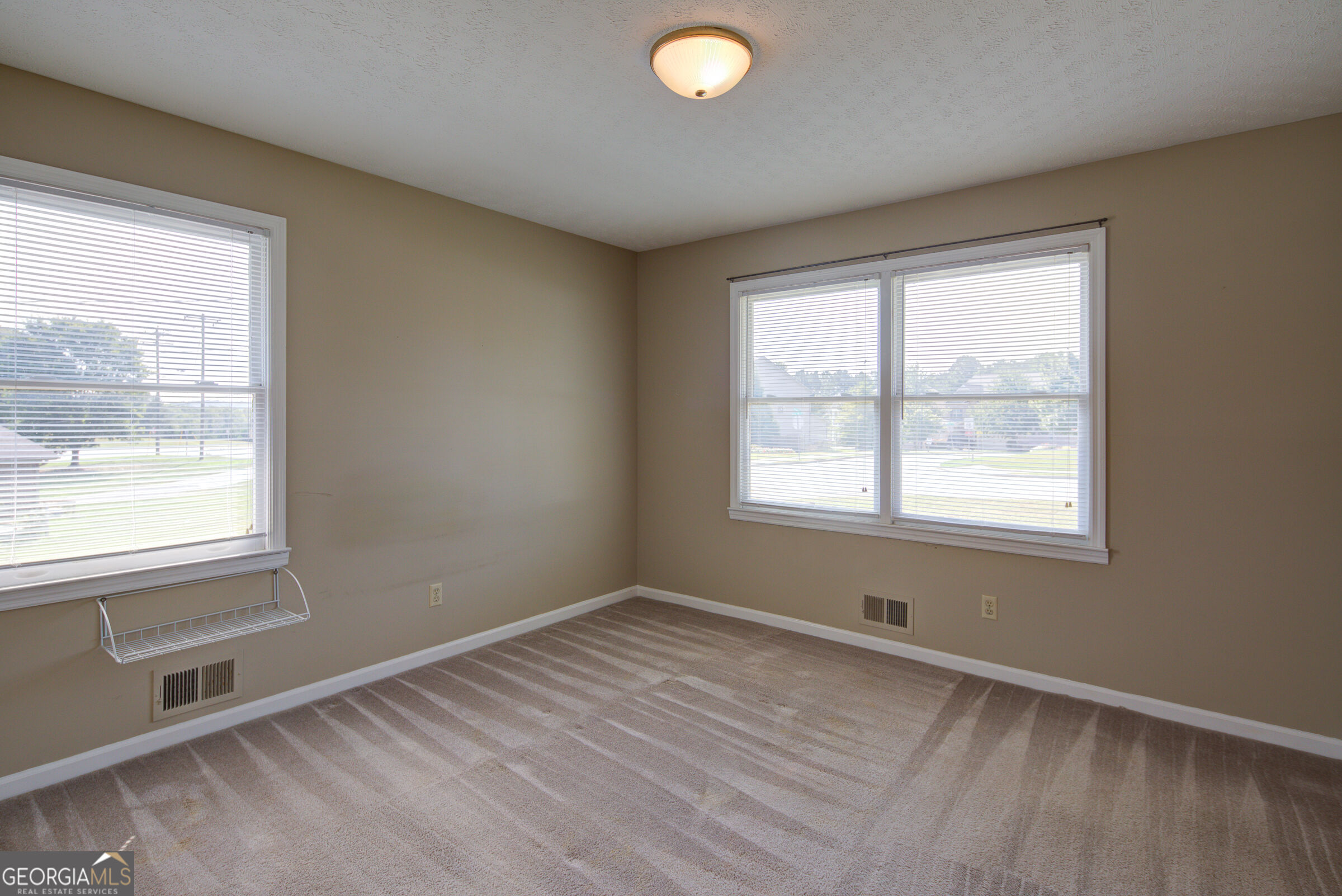 120 Windy Hill Drive Property Photo 17