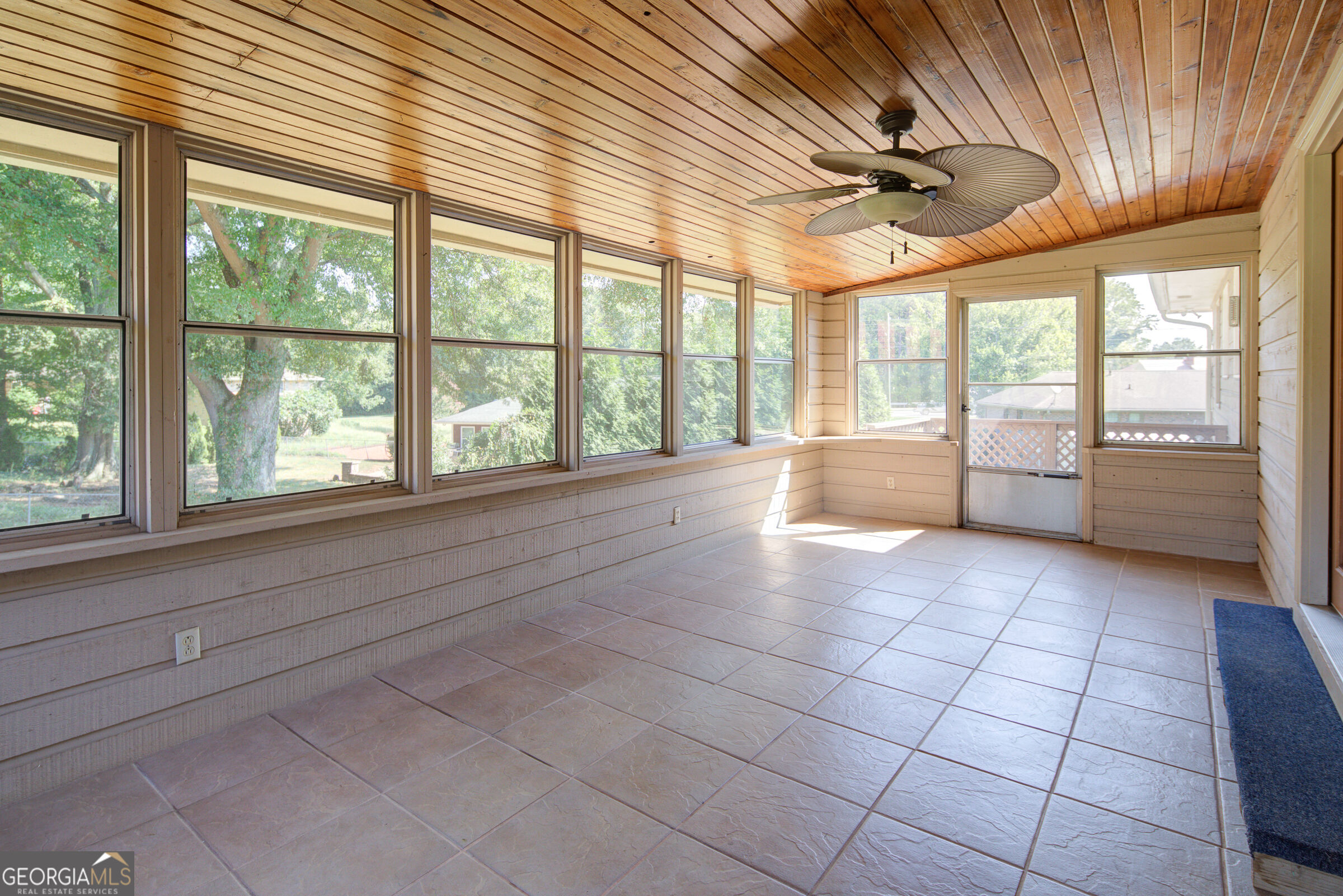 120 Windy Hill Drive Property Photo 21