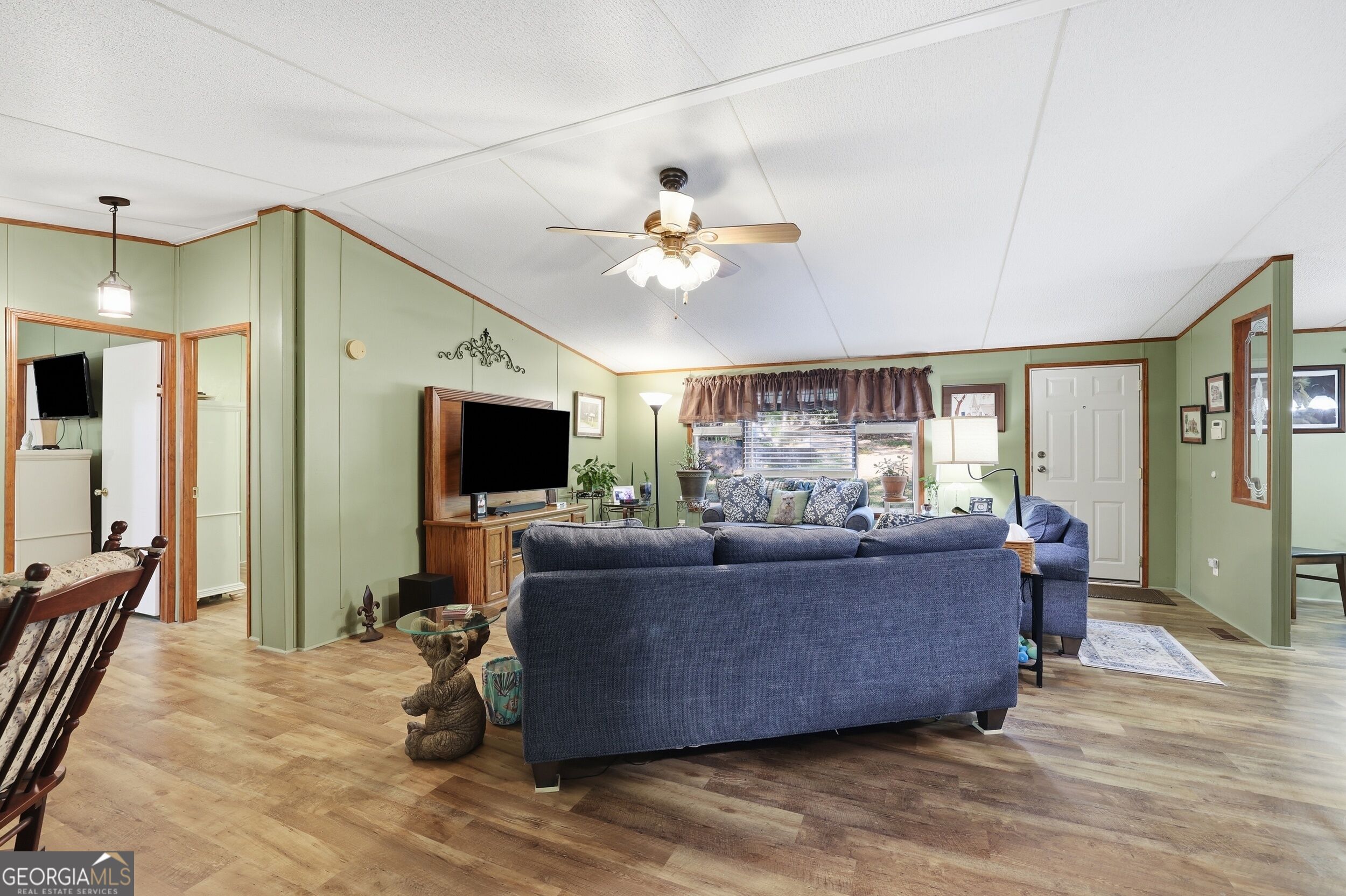 1 Pine Needle Trail Property Photo 5