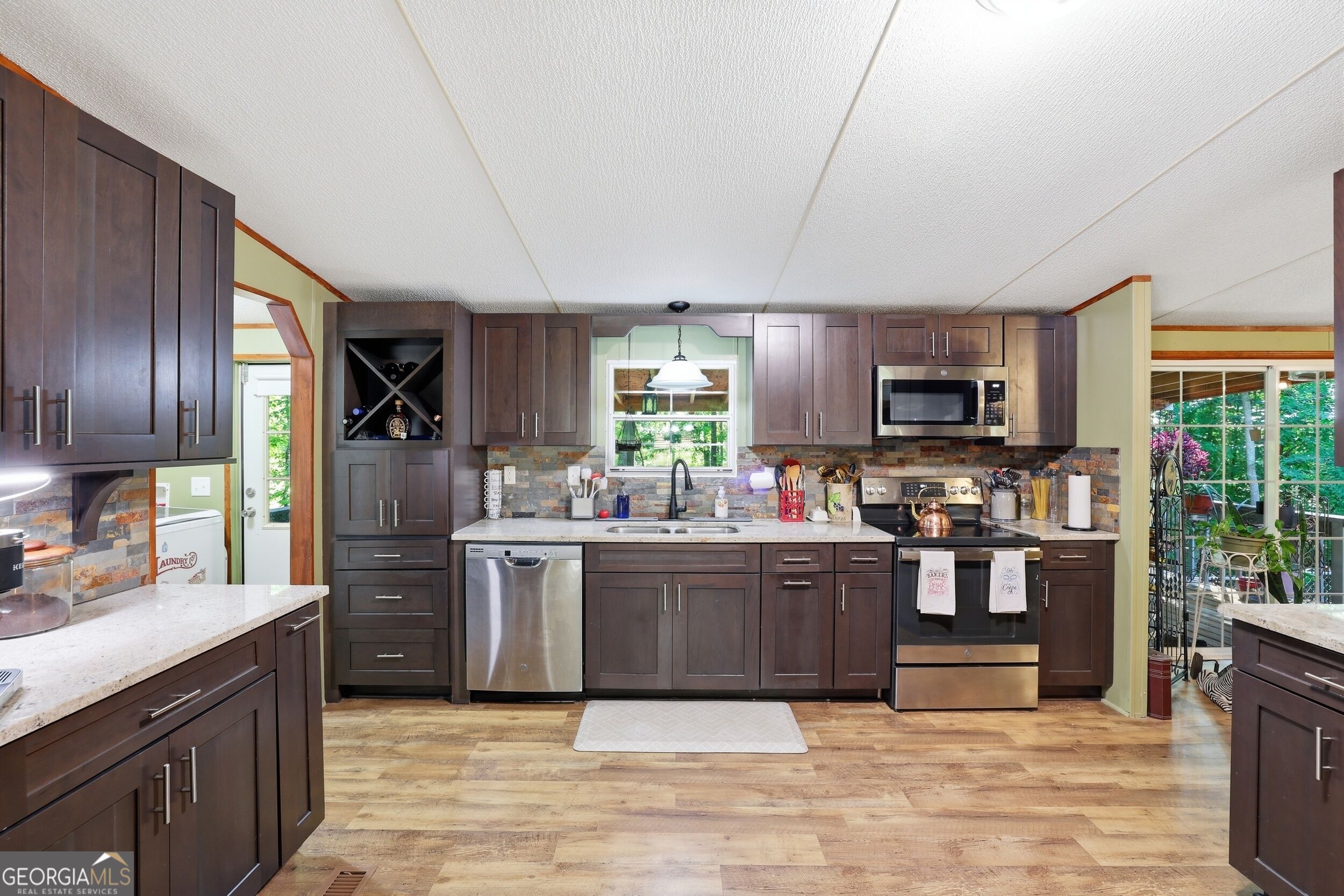 1 Pine Needle Trail Property Photo 11