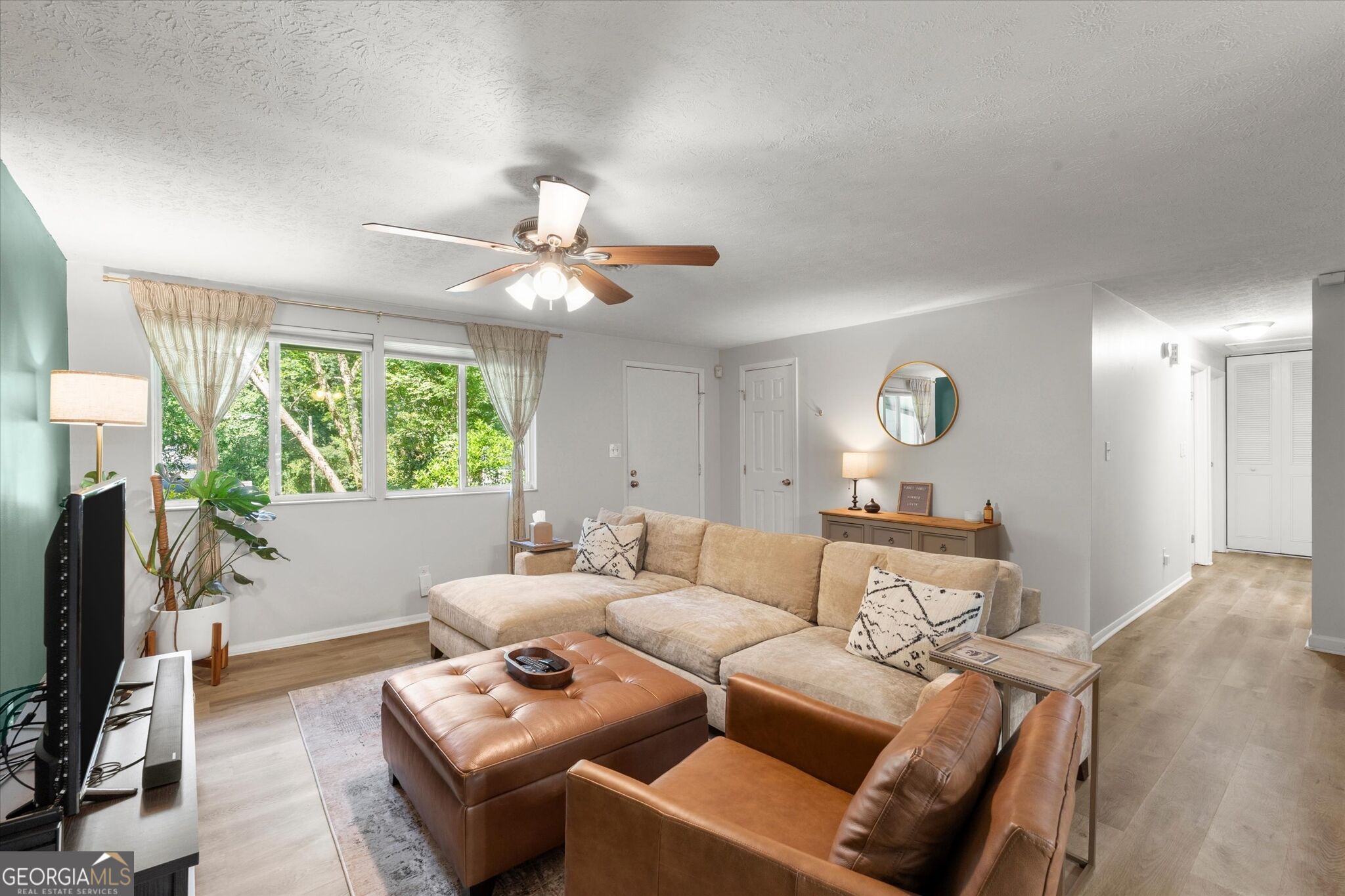 3705 Somerset Drive Sw Property Photo 5