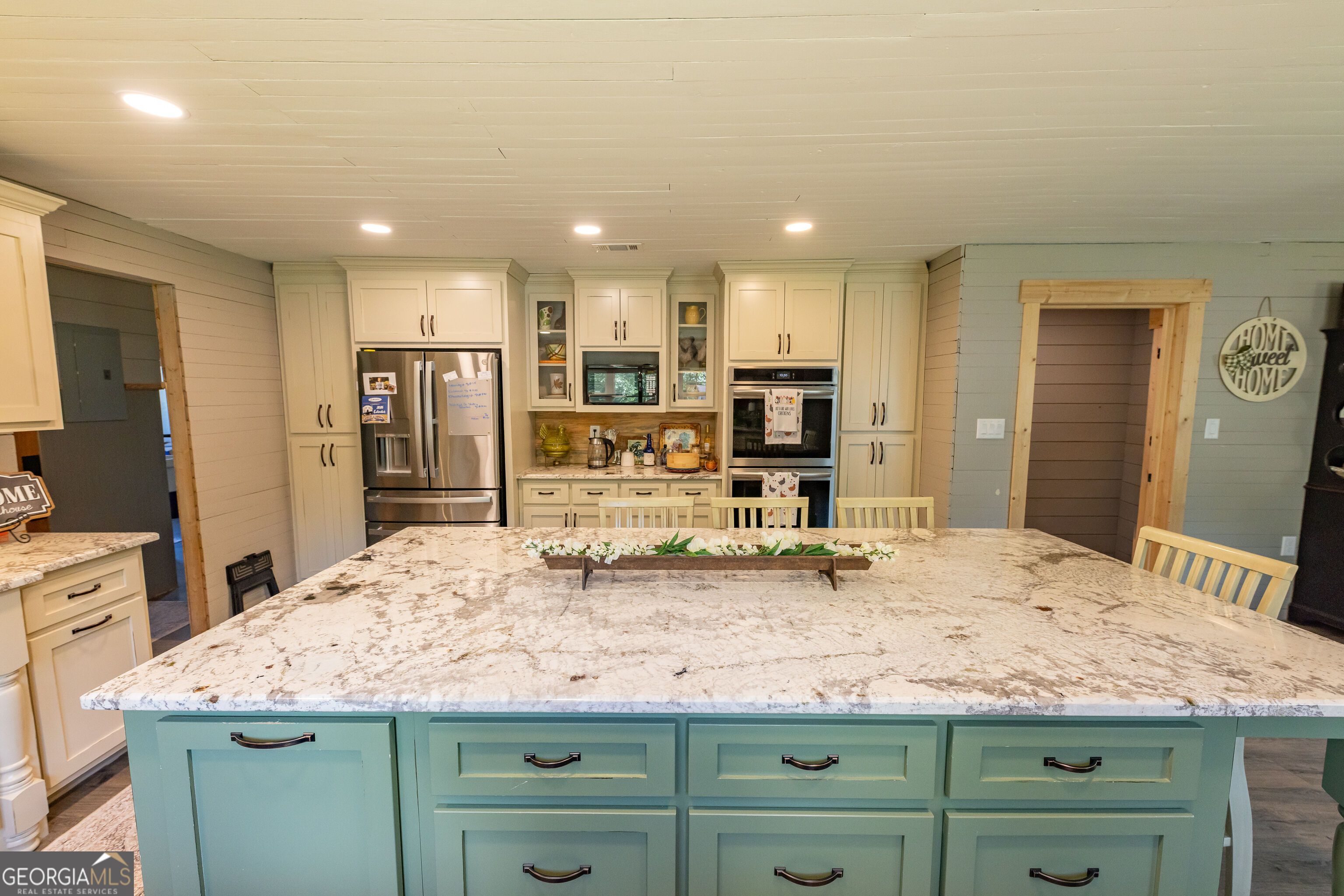 655 White Road Property Photo 21