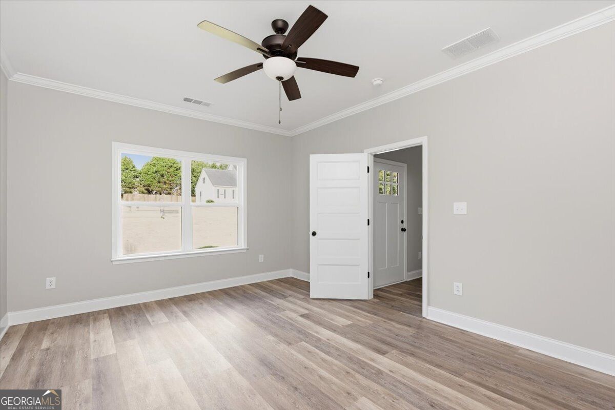 260 Katherine Drive Property Photo 13