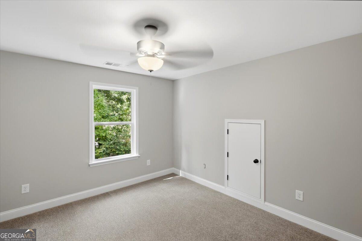 260 Katherine Drive Property Photo 17