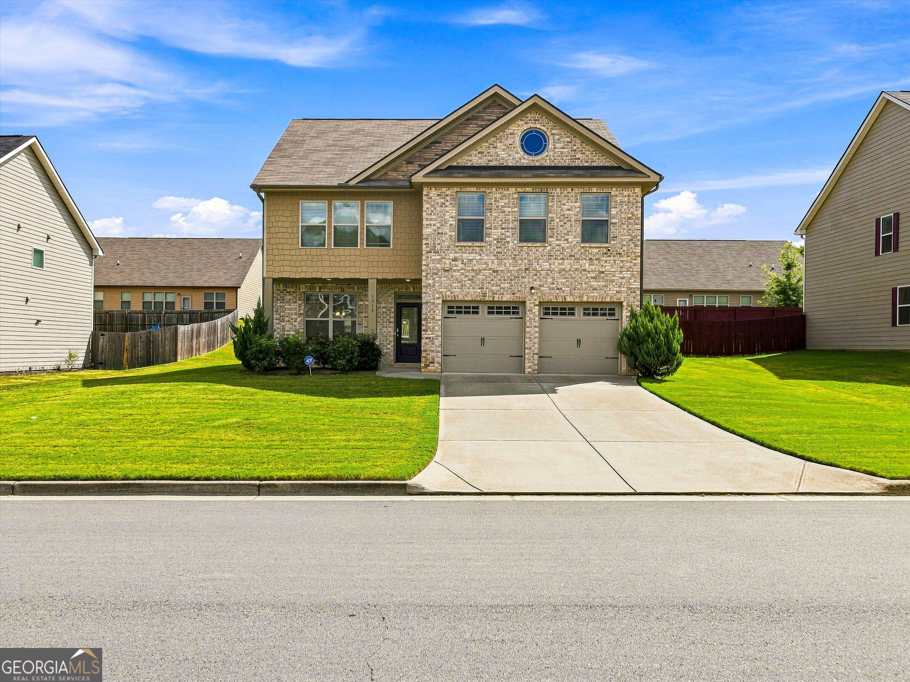 1218 Brookstone Circle Property Photo 4