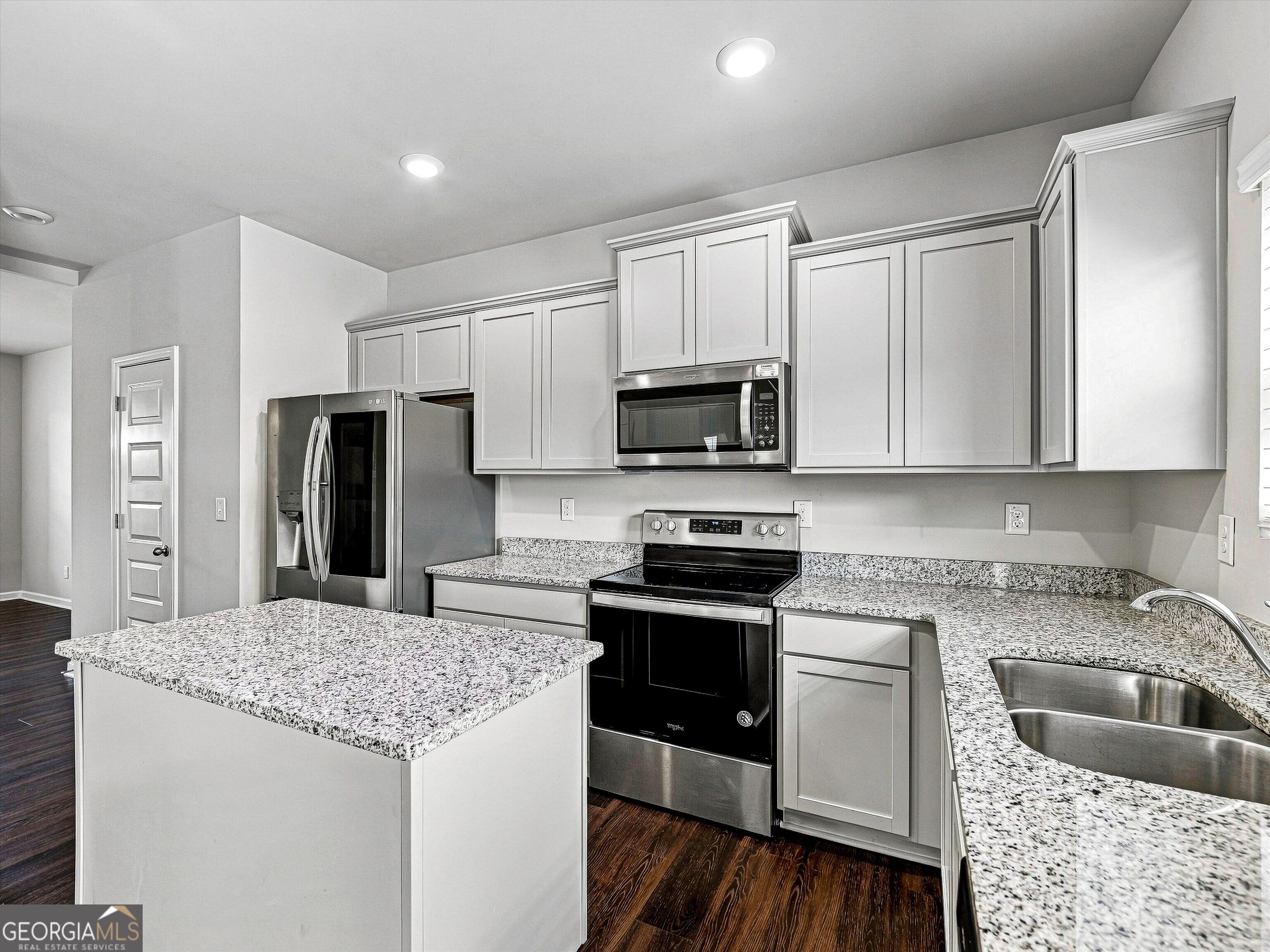 1218 Brookstone Circle Property Photo 12