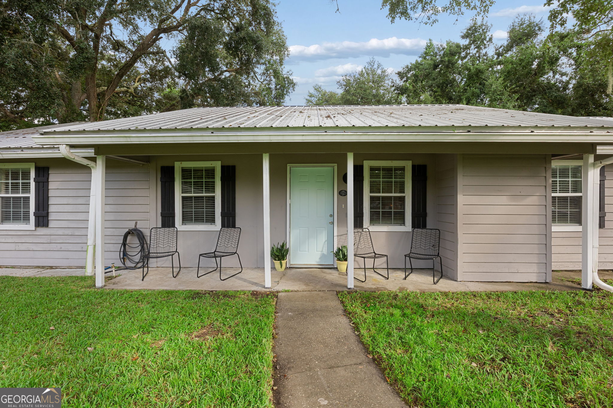 102 Richardson Court Property Photo 4