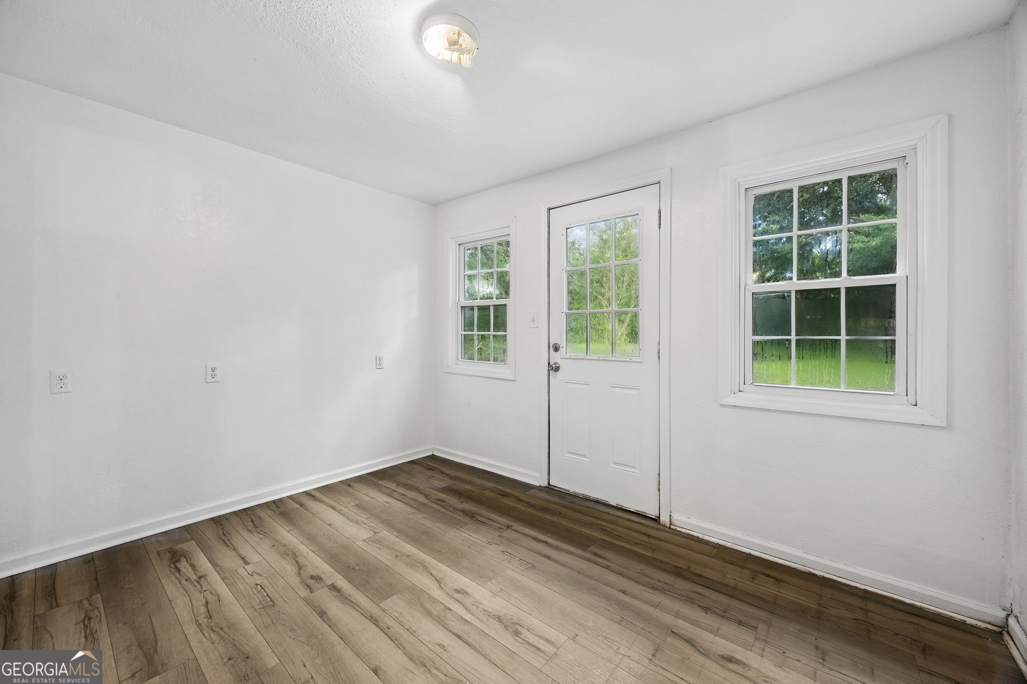 102 Richardson Court Property Photo 21