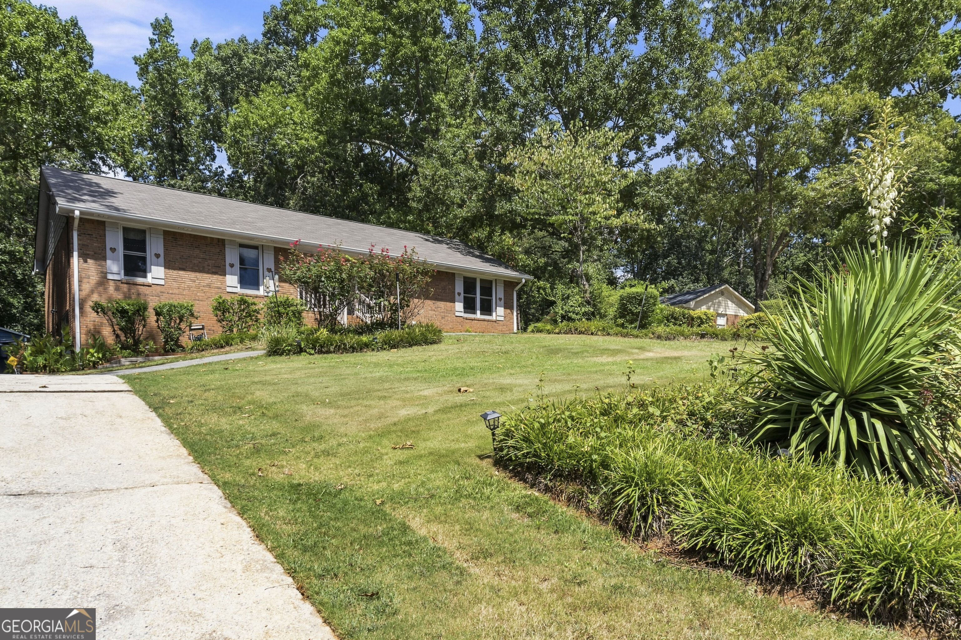 1788 Brandy Woods Drive Se Property Photo 3