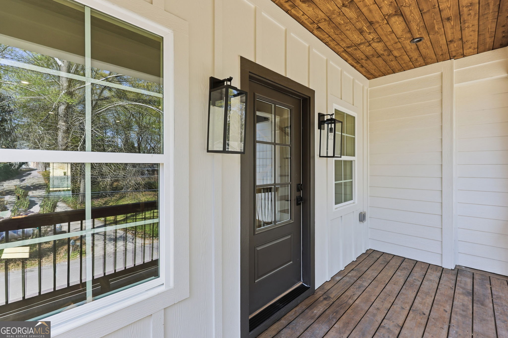 1121 Riverside Terrace Property Photo 15