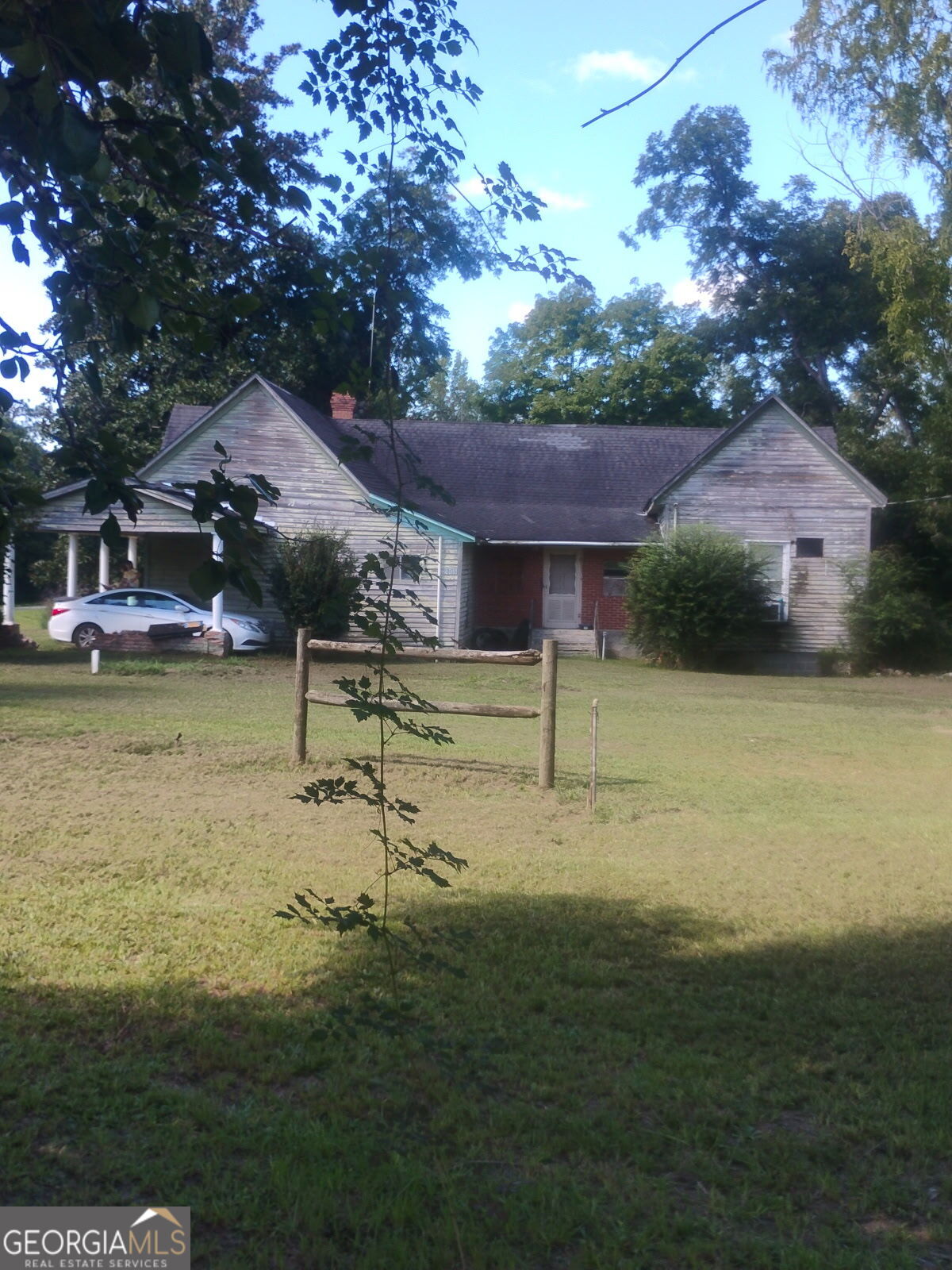2005 Thairdell Road Property Photo 11