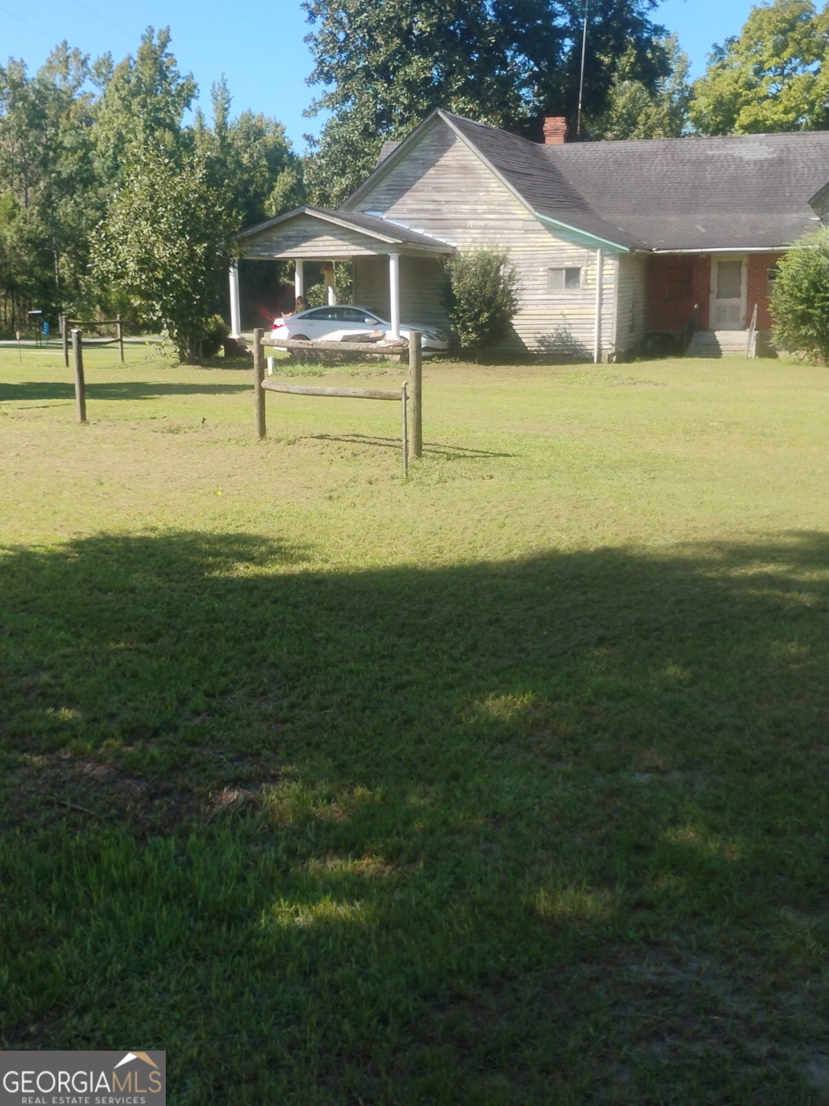 2005 Thairdell Road Property Photo 14