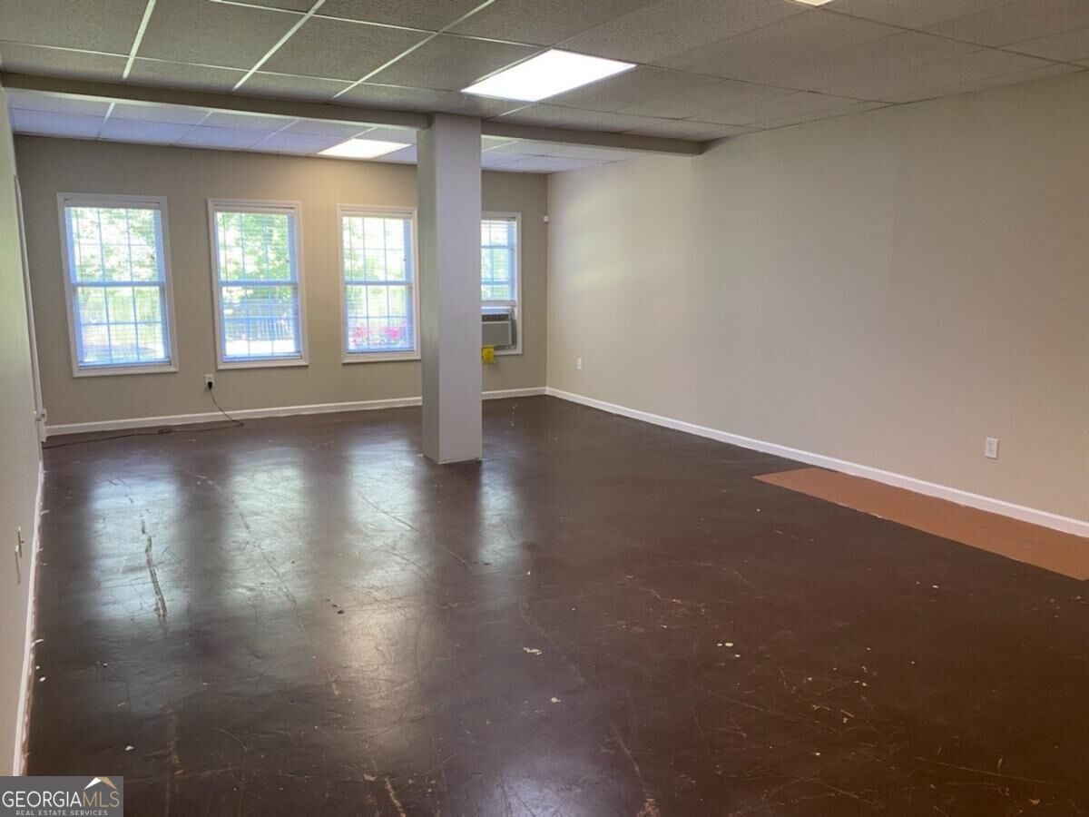 6170 Devonshire Drive Property Photo 4