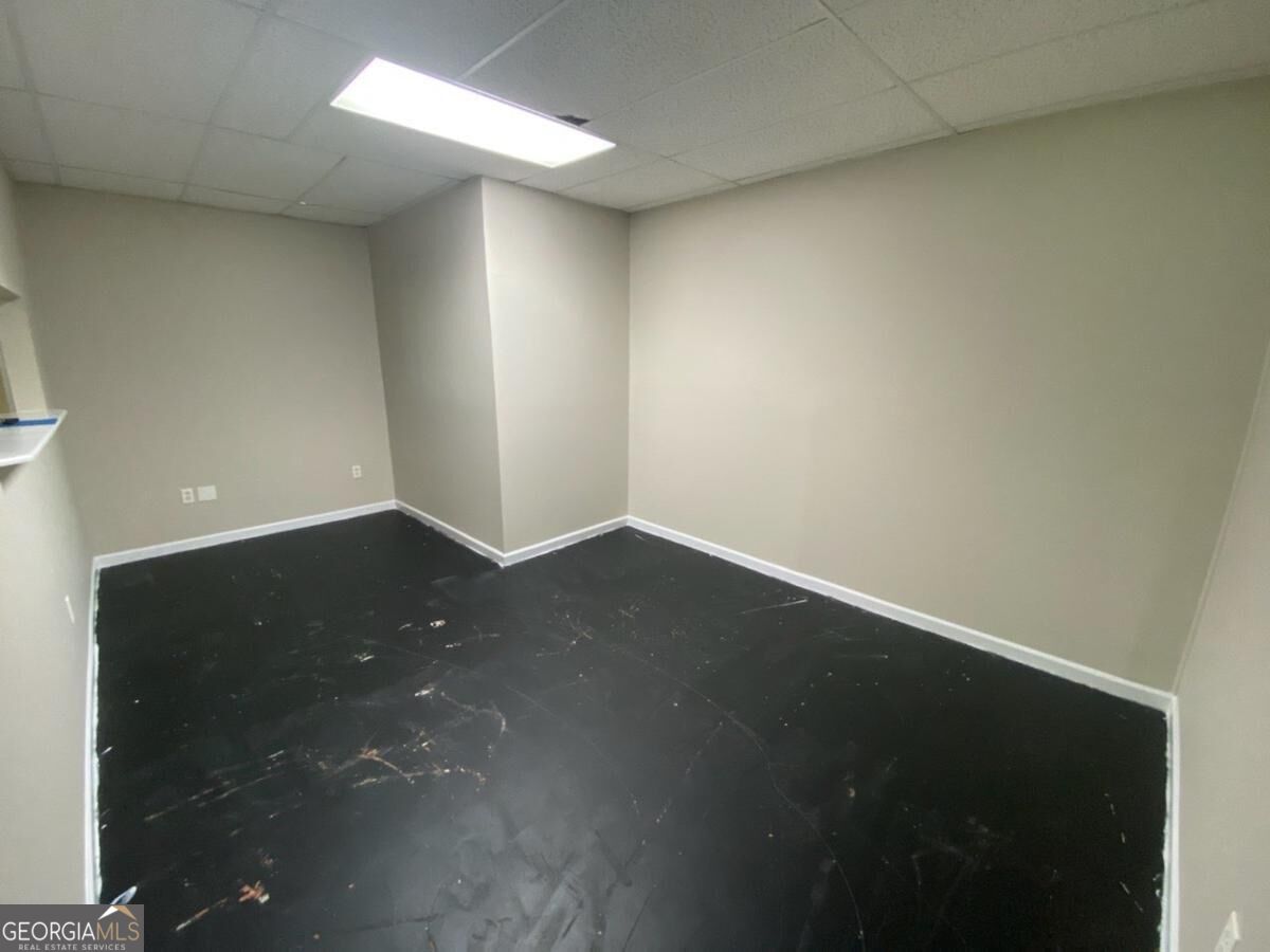 6170 Devonshire Drive Property Photo 10