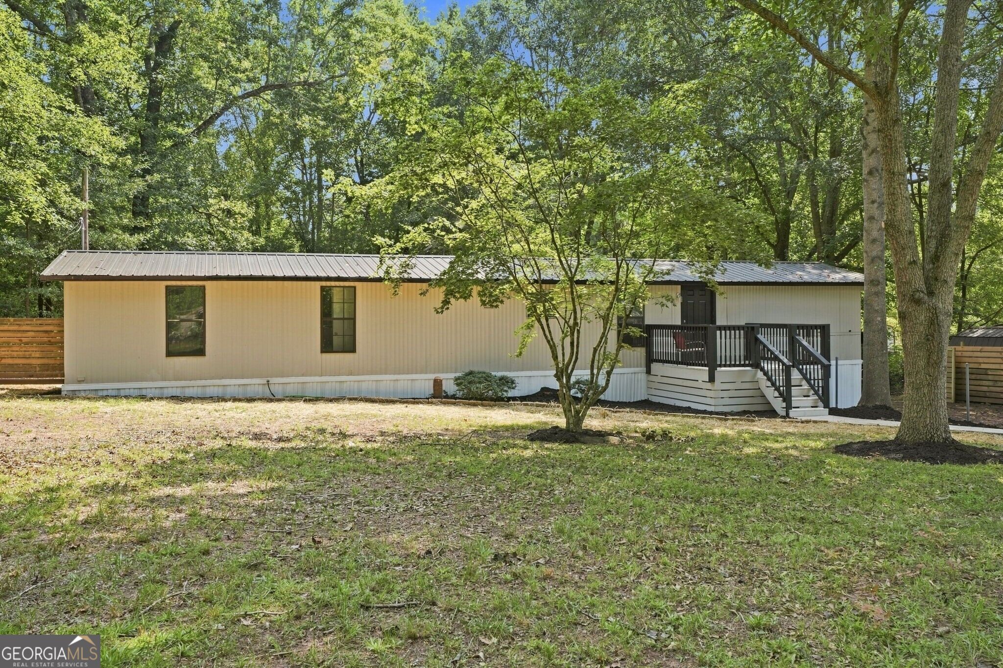 61 Brett Lane Property Photo 1