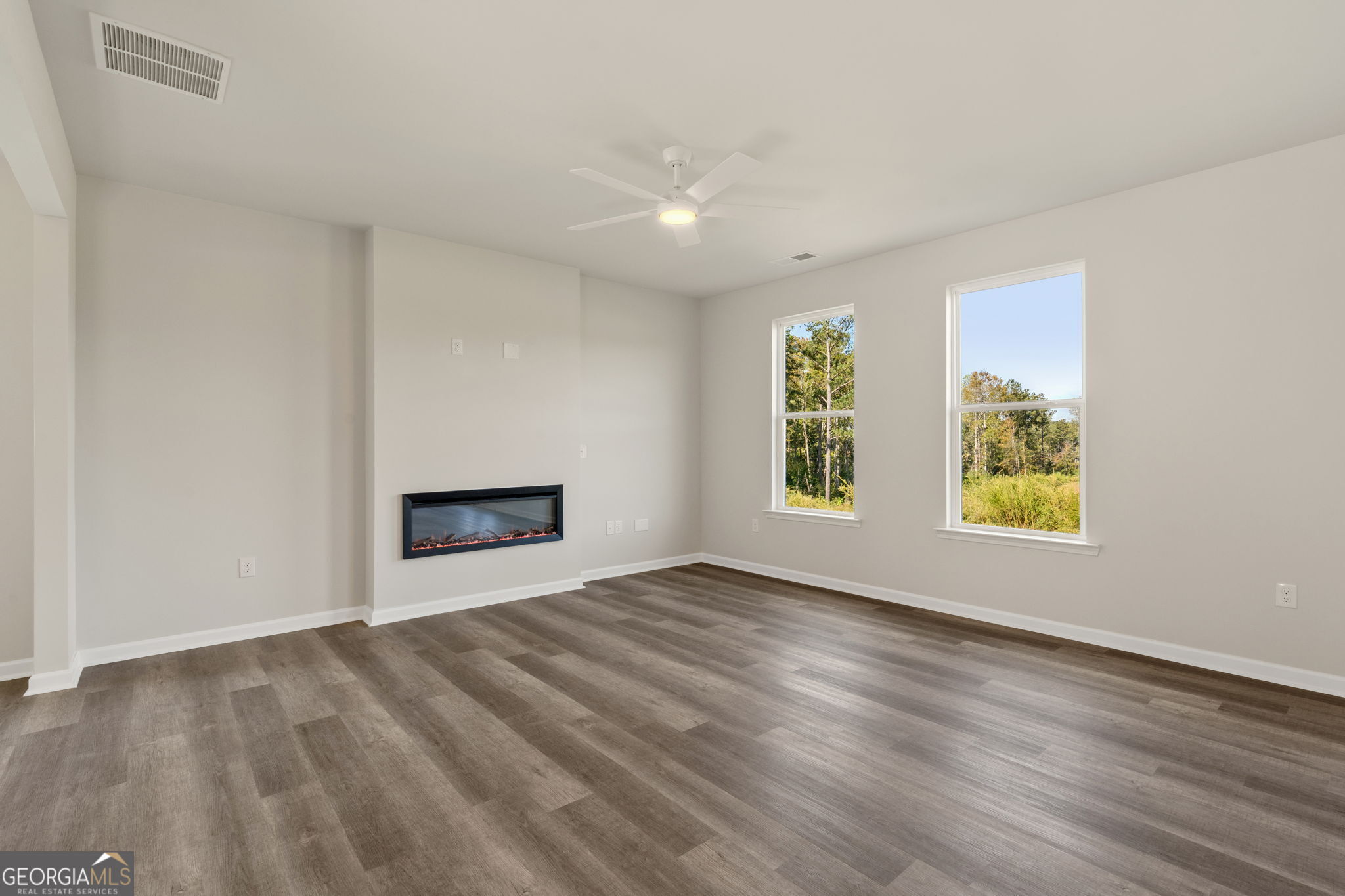 8134 Pine Ridge Road Property Photo 7
