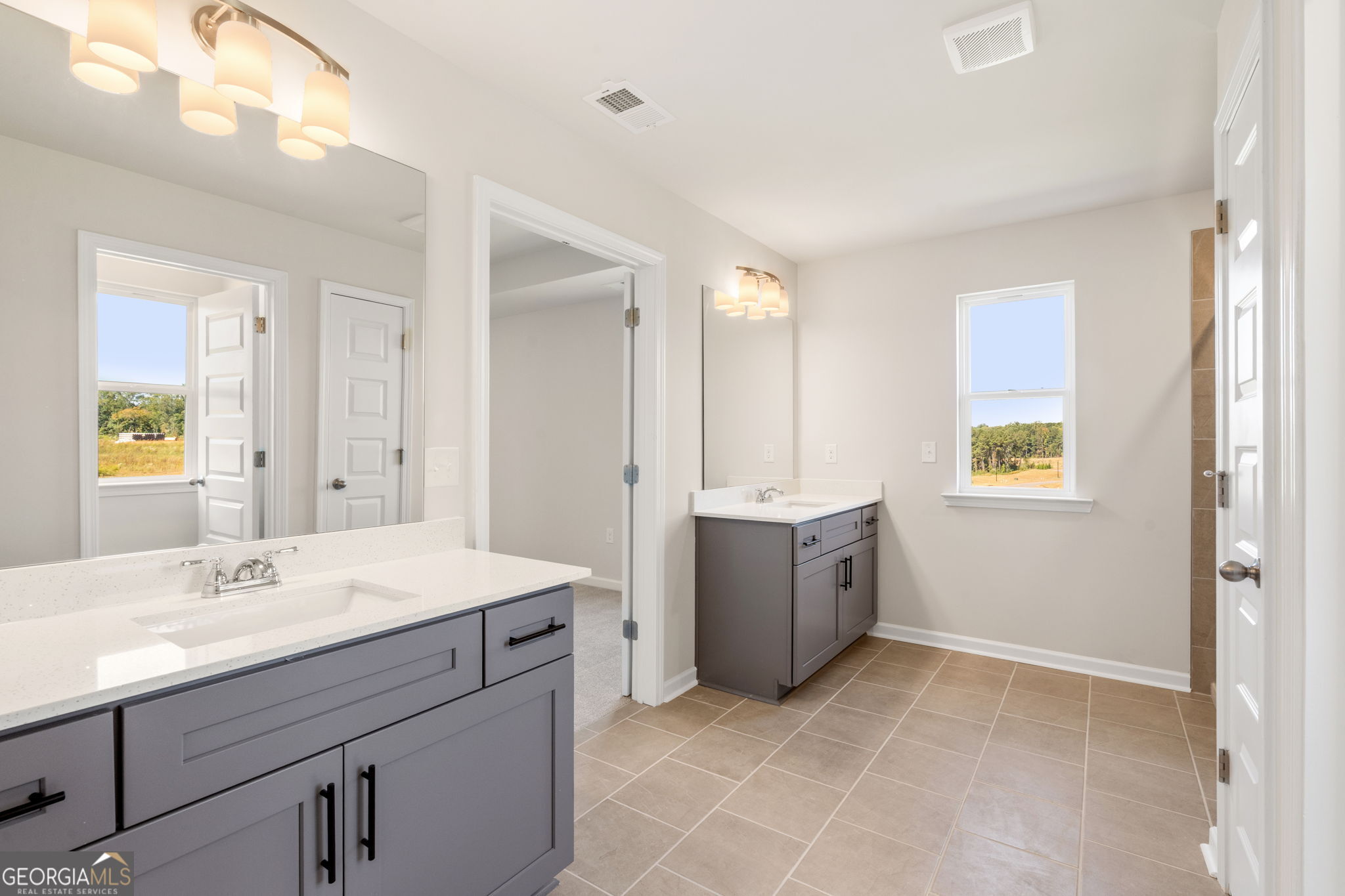8134 Pine Ridge Road Property Photo 17