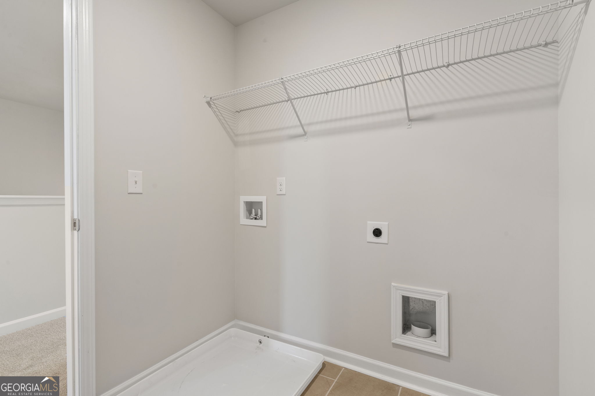 8134 Pine Ridge Road Property Photo 21