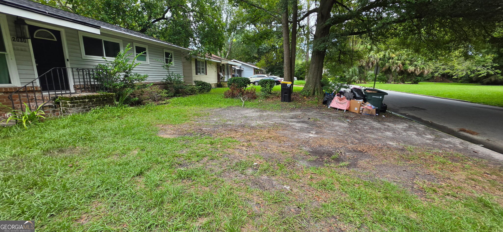 2030 E 42nd Street Property Photo 1
