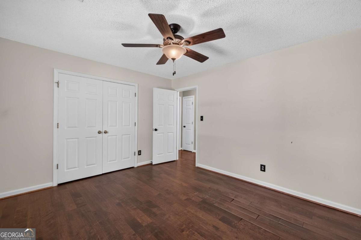 138 Lakeshore Circle Ne Property Photo 21