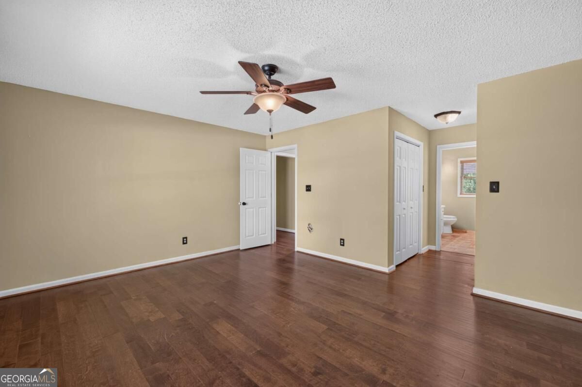 138 Lakeshore Circle Ne Property Photo 25