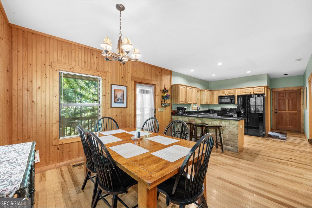 63 Collinsbrook Trail Property Photo 15