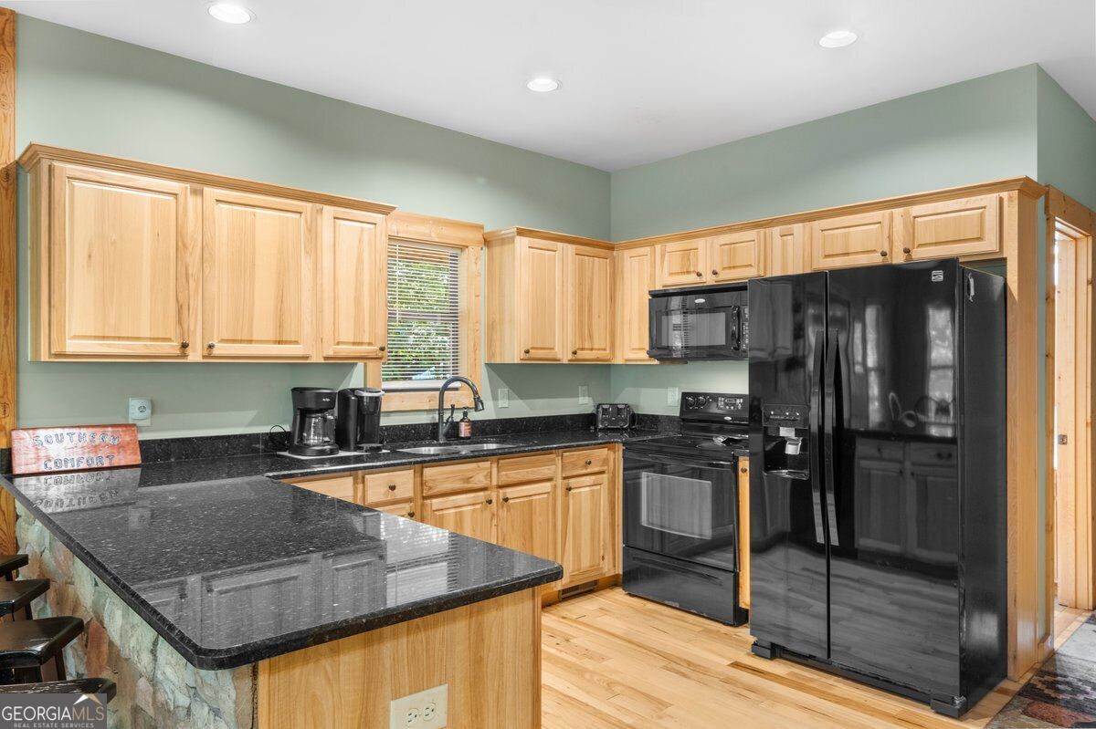 63 Collinsbrook Trail Property Photo 17