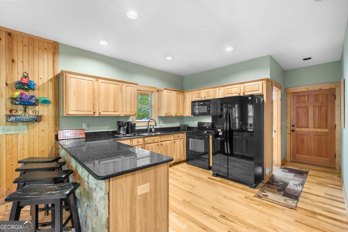 63 Collinsbrook Trail Property Photo 18