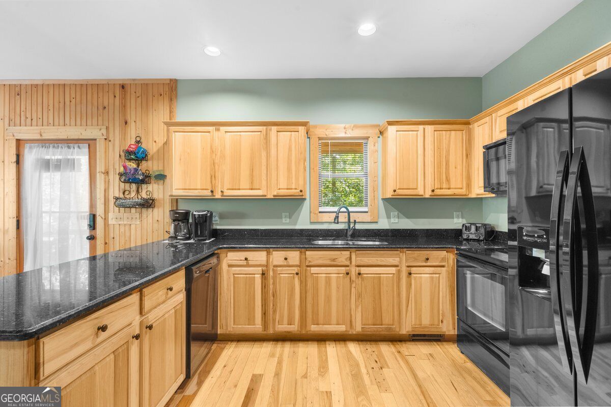 63 Collinsbrook Trail Property Photo 20