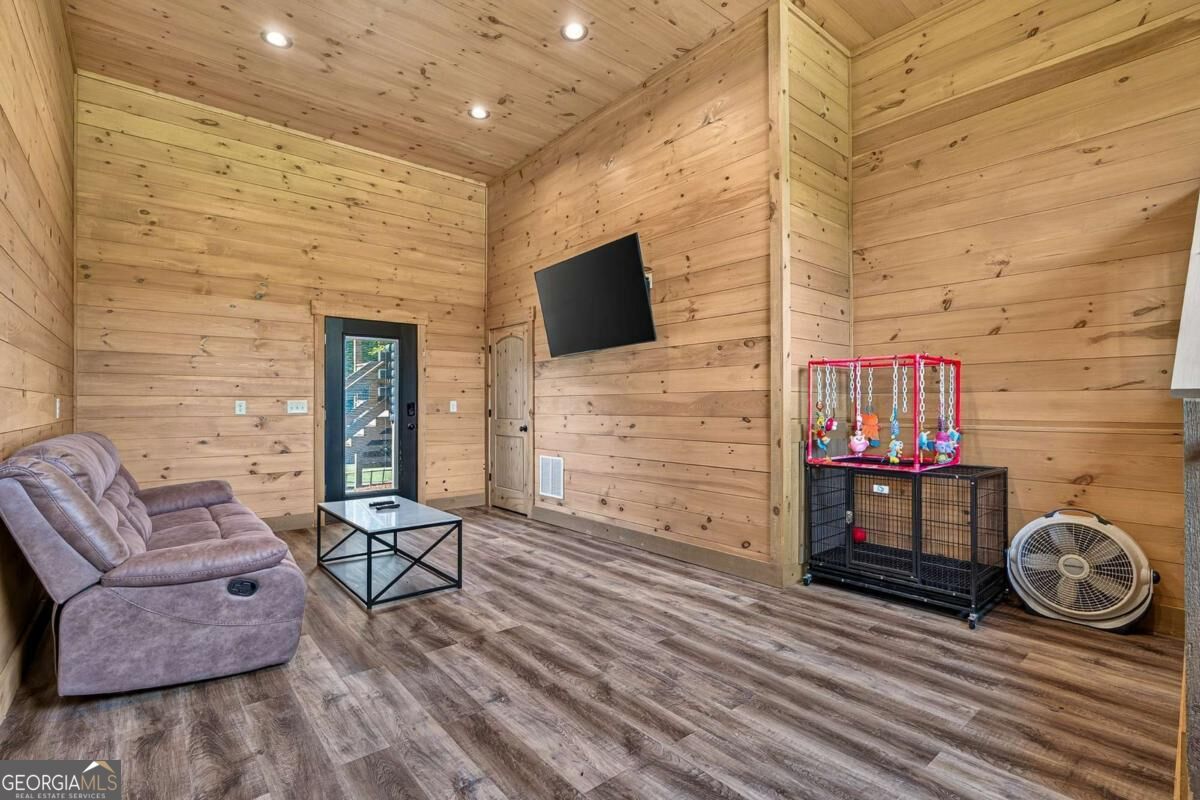 113 Downy Road Property Photo 44