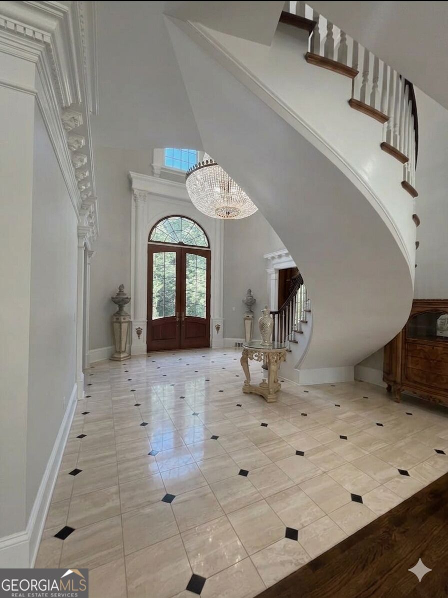 2212 Ascott Valley Trc Property Photo 8