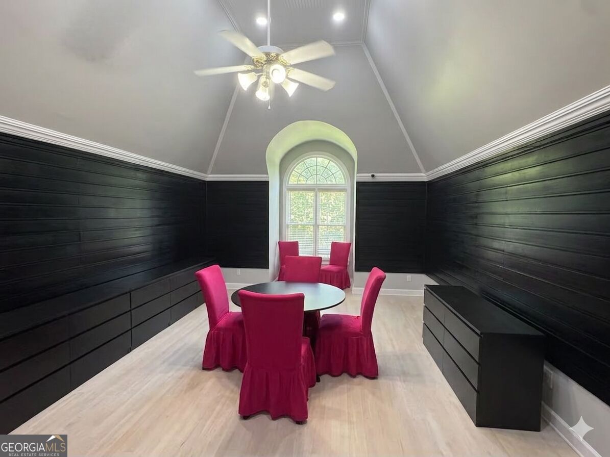 2212 Ascott Valley Trc Property Photo 45