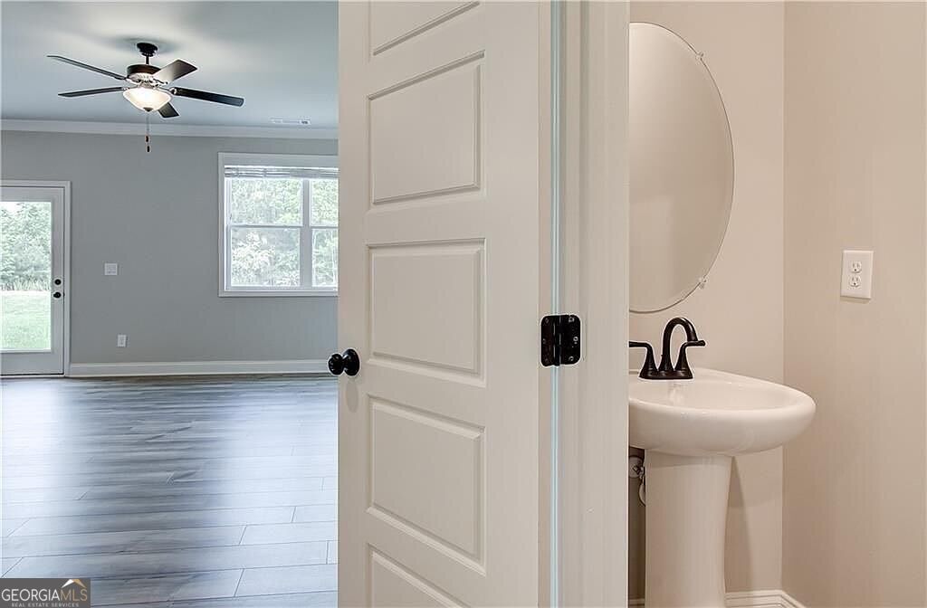 4637 Cypress Landing Way Property Photo 7