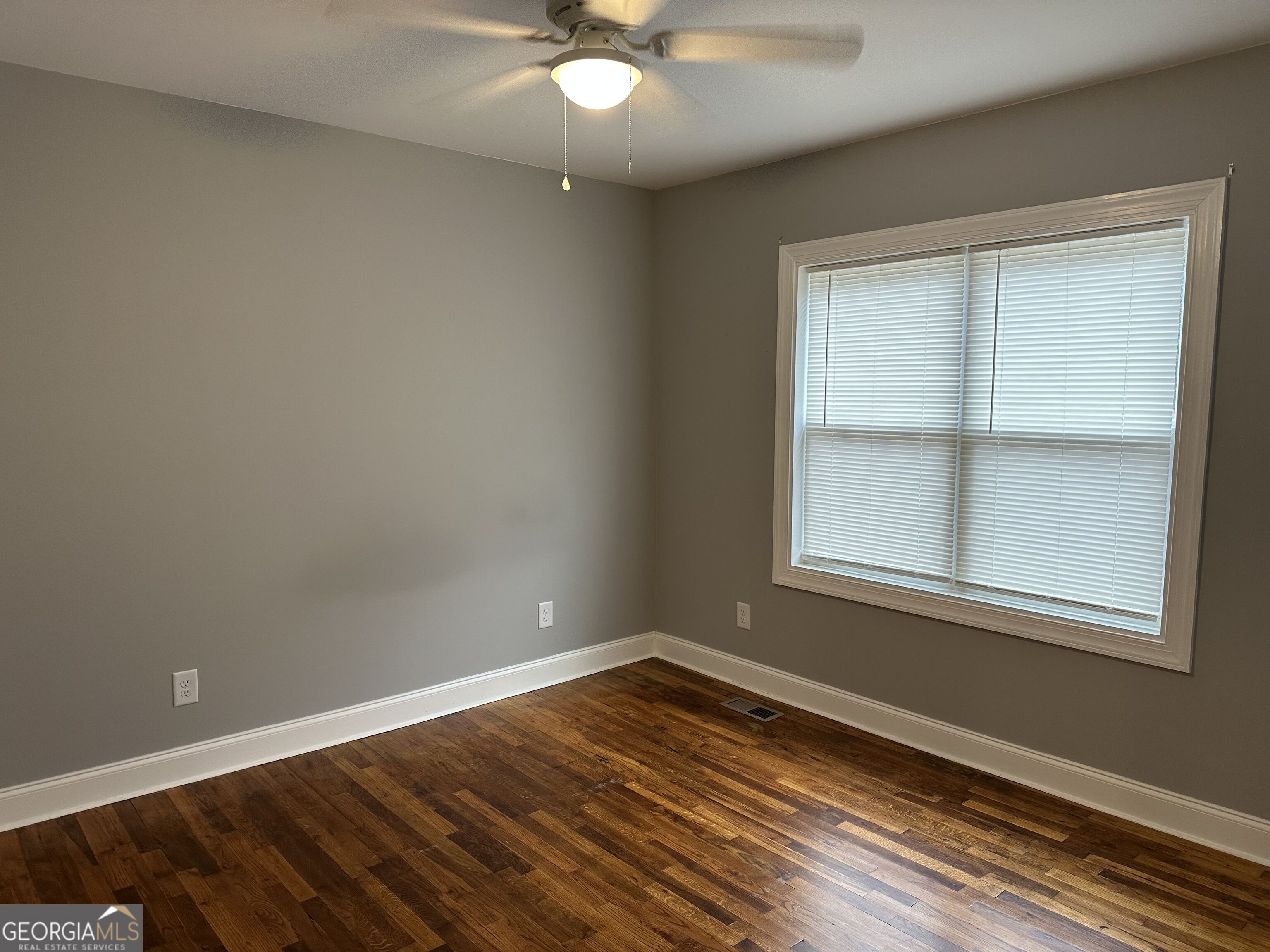 6250 West Avenue Property Photo 9