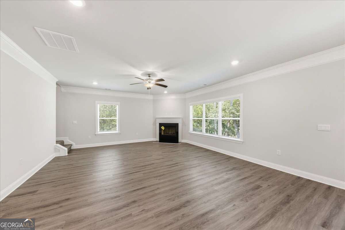 5363 Modena Drive Property Photo 17