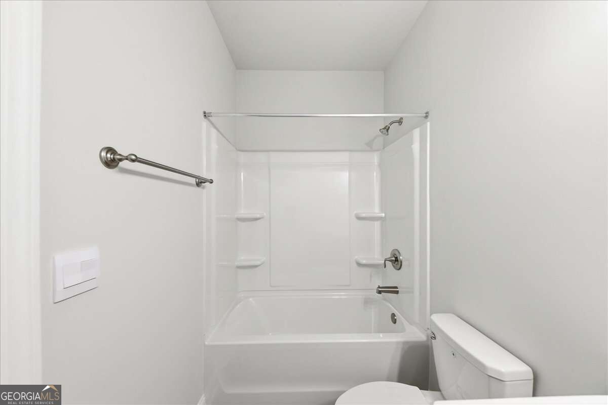 5363 Modena Drive Property Photo 25