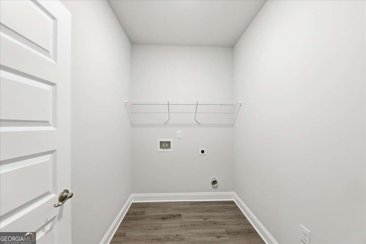5363 Modena Drive Property Photo 28