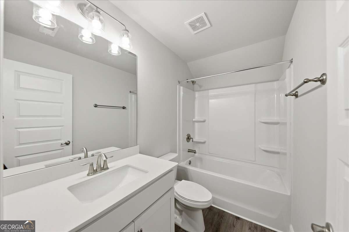 5363 Modena Drive Property Photo 45