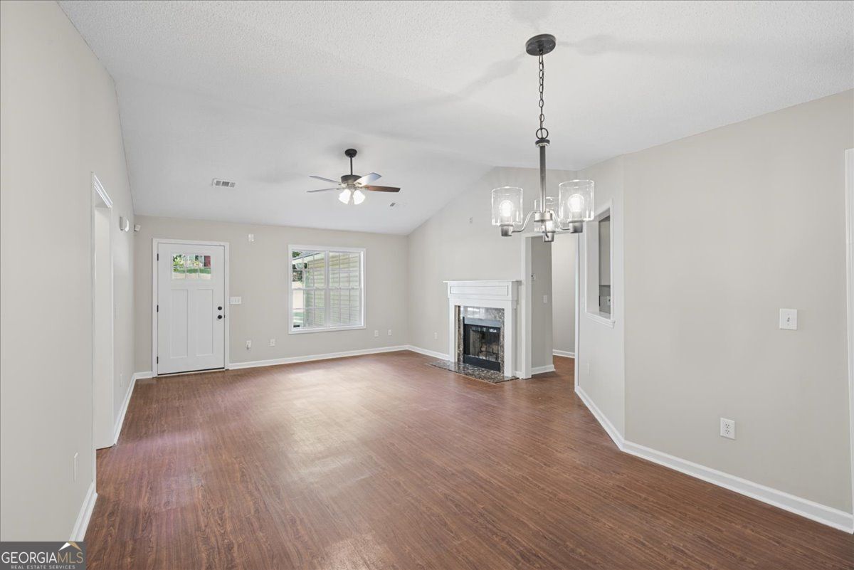 176 Chipper Lane Property Photo 12