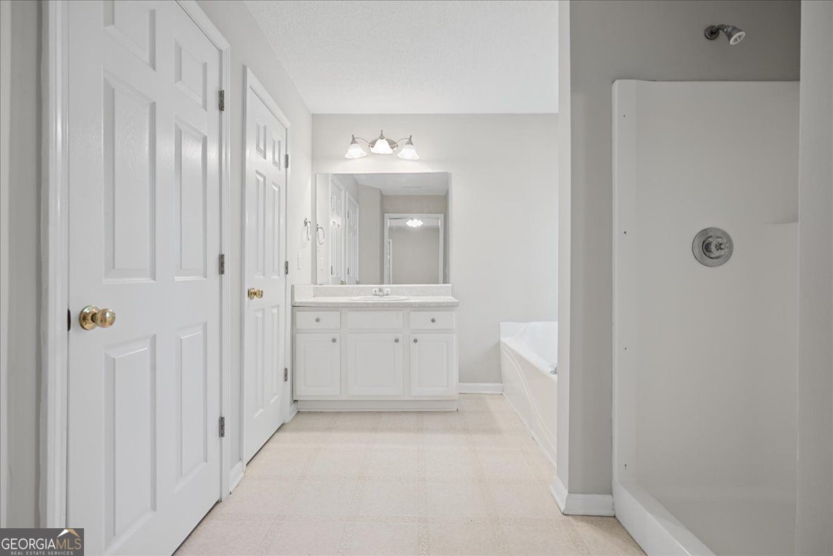 176 Chipper Lane Property Photo 31