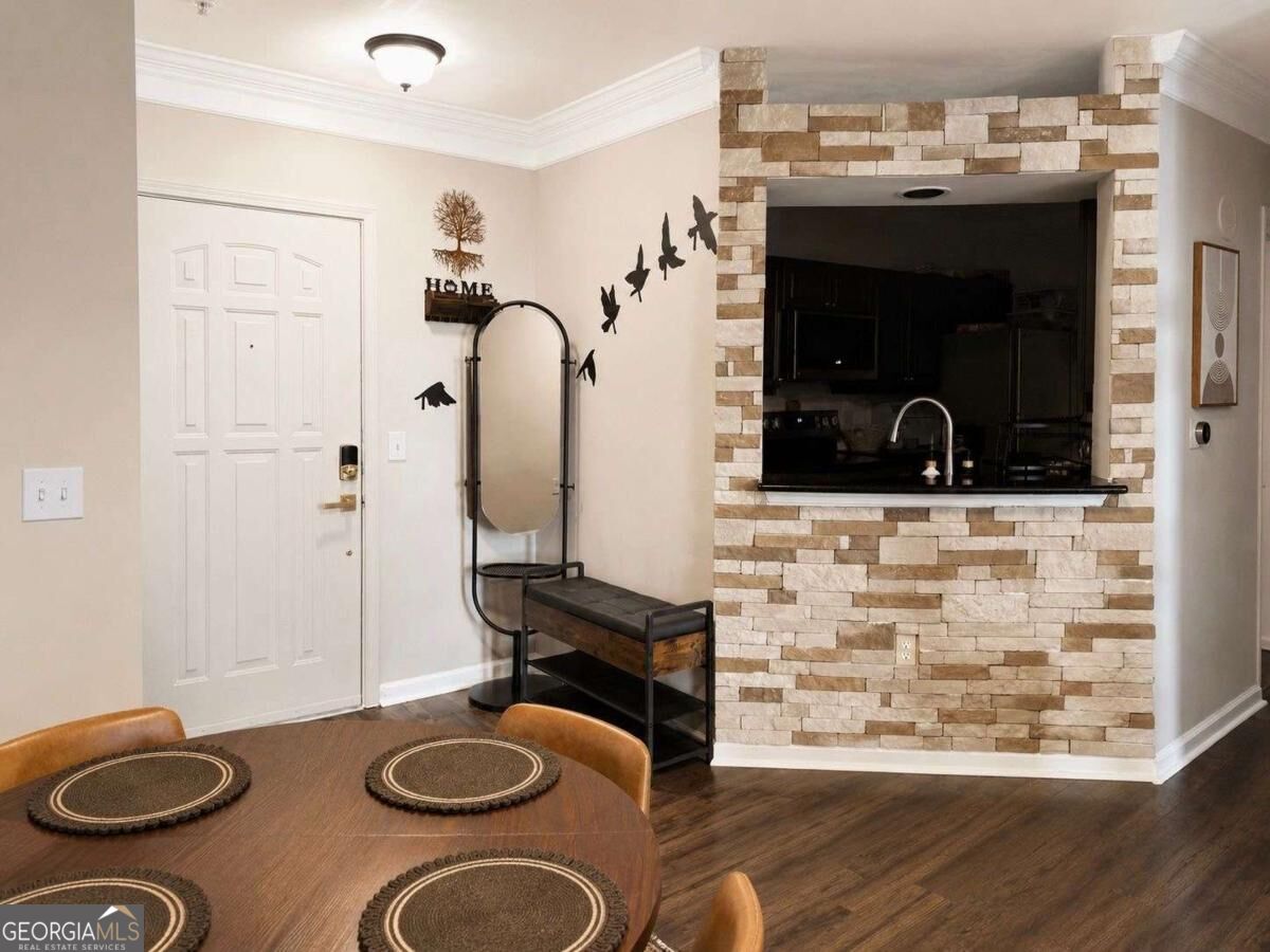 3334 Peachtree Road Ne # 1505 Property Photo 4