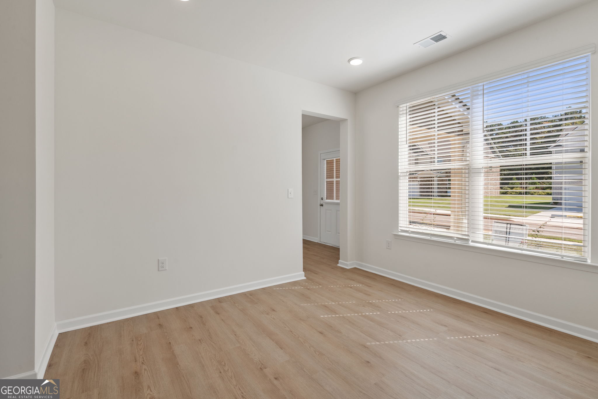 8136 Pine Ridge Road Property Photo 3