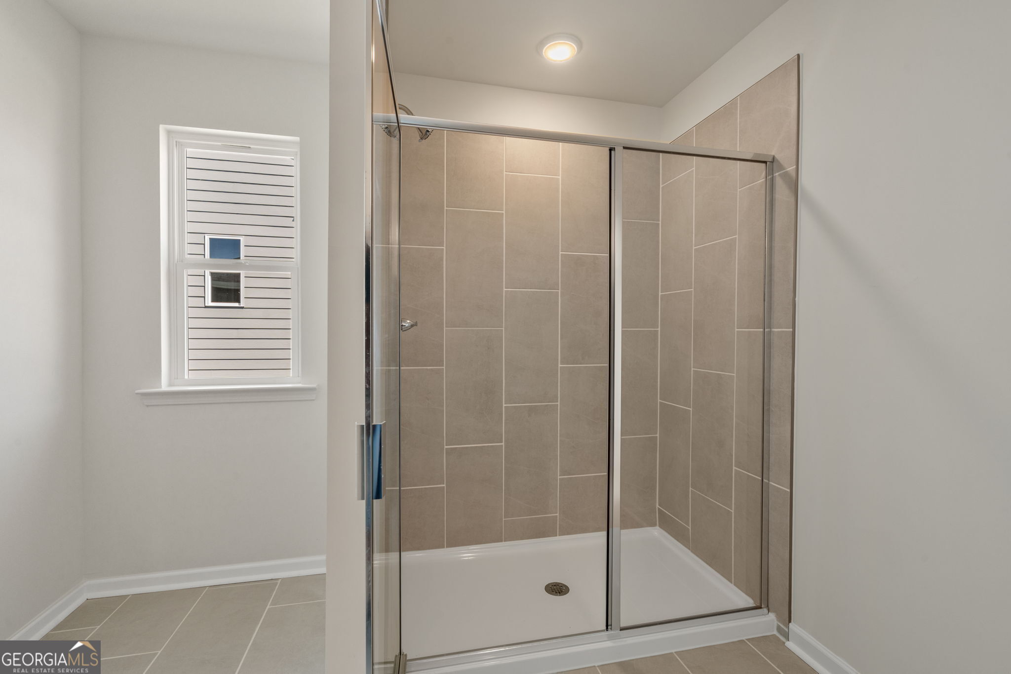 8136 Pine Ridge Road Property Photo 16